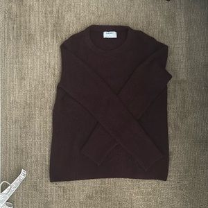 Crewneck sweater size M